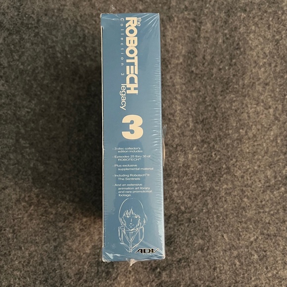 ROBOTECH Legacy Vol. 3: The Macross Saga (DVD, 2001, 3-Disc Set) - Picture 6 of 7